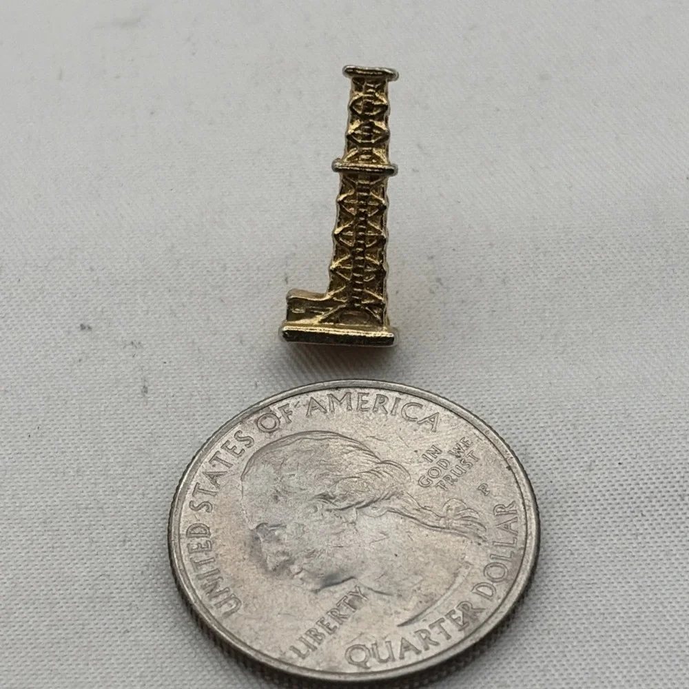 Vintage Oil Derrick Rig Gold Tone Lapel Hat Pin Industrial Petroleum Accessory